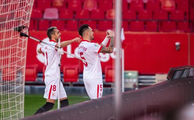 Un efectivo Sevilla le gana el pulso por la Champions al Villarreal