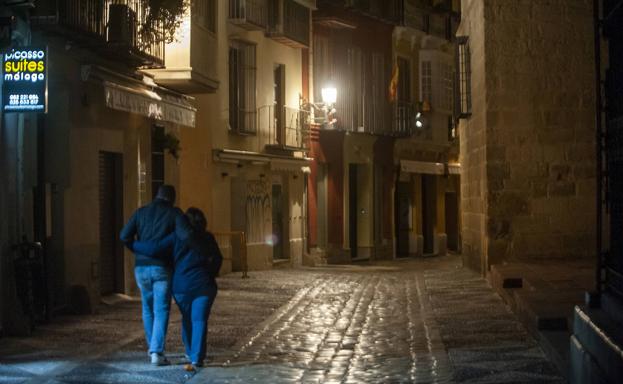 La Junta de Andalucía confía en no endurecer las restricciones contra el coronavirus tras el 10 de enero