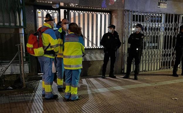 Asesina a cuchilladas a su mujer delante de sus dos hijos de 8 y 10 años pese a tener una orden de alejamiento