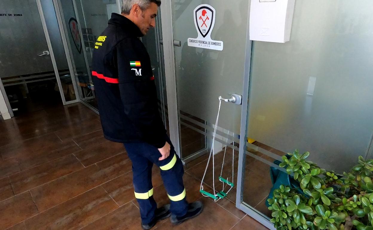 Antonio Moreno: El ingenio de un bombero para evitar contagios de Covid-19