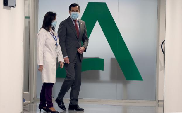 La Junta se posiciona sobre un confinamiento total en una Andalucía a la que le queda «una larga batalla» contra el coronavirus