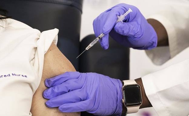 ¿Pueden despedir a un trabajador por no ponerse la vacuna contra el Covid-19?