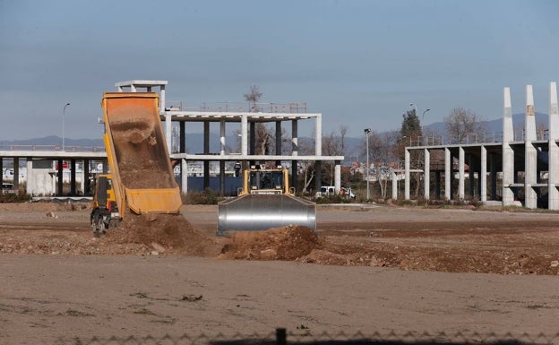 Arrancan al fin las obras de La Academia del Málaga en Arraijanal