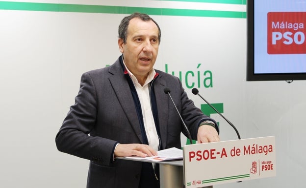 Ruiz Espejo apoya que Susana Díaz opte a las primarias del PSOE-A