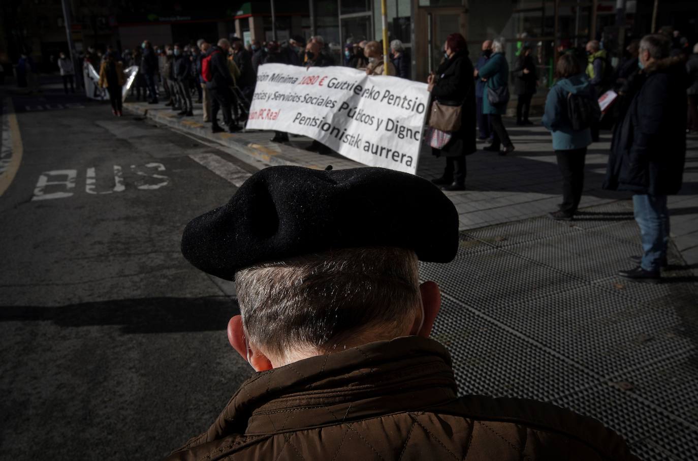 Pensiones en España: El Gobierno aparca subir a 35 años para su cálculo