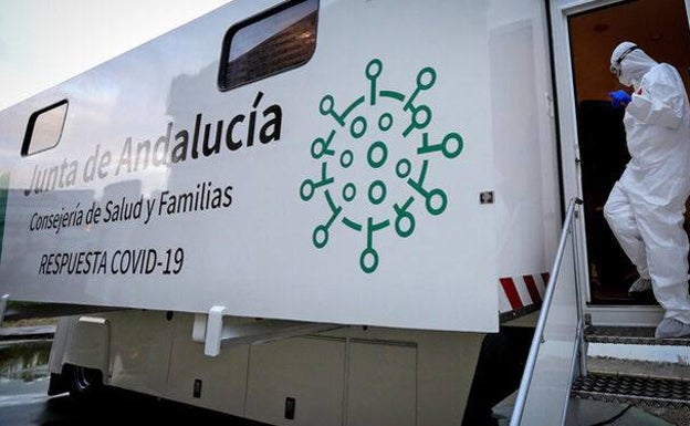 El cribado masivo en Almargen deja tres positivos con un 65,8% de participación