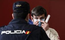 El aumento desbocado de contagios eleva a 34 los municipios de Málaga que cierran toda actividad no esencial