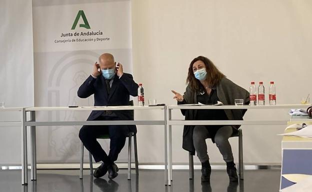 Educación mantendrá la enseñanza presencial y considera seguros los colegios e institutos