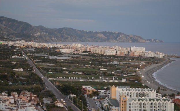 Nerja reclama la inclusión del corredor ferroviario de la Costa del Sol en los fondos europeos frente al Covid-19