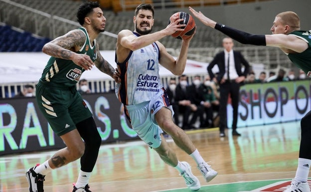 El Valencia llega a Málaga tras dos derrotas en la Euroliga, la última muy contundente ante el Panathinaikos