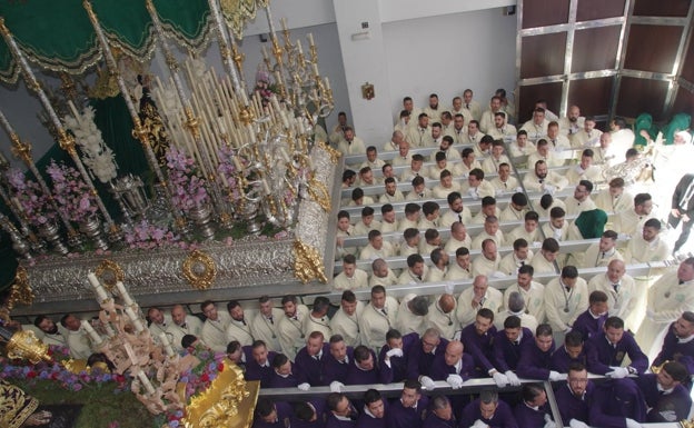 La Cofradía de Nueva Esperanza expondrá a sus imágenes en los tronos durante la Semana Santa