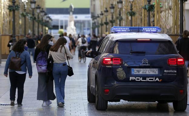 Málaga capital baja su tasa de contagios por tercer día consecutivo, aunque no salva el cierre general