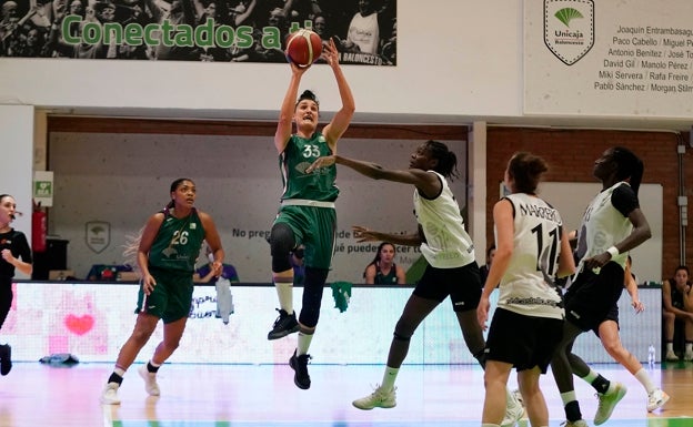 Agónica segunda derrota consecutiva para el Unicaja (56-58)