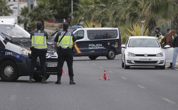 Coronavirus en Málaga: La bajada de casos abre la cuenta atrás para levantar el cierre en 20 municipios