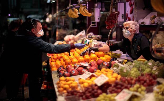 Expertos estadounidenses concluyen que el Covid no se transmite a través de los alimentos o de los envases