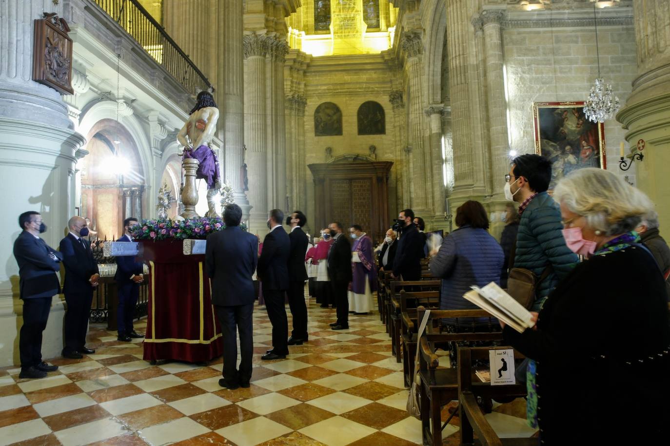 Vía crucis en la Catedral de Málaga para pedir el fin de la pandemia