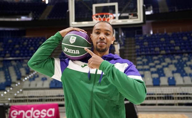 Malcolm Thomas: «El entrenador conoce mi juego y sabe muy bien lo que quiere que aporte al Unicaja»