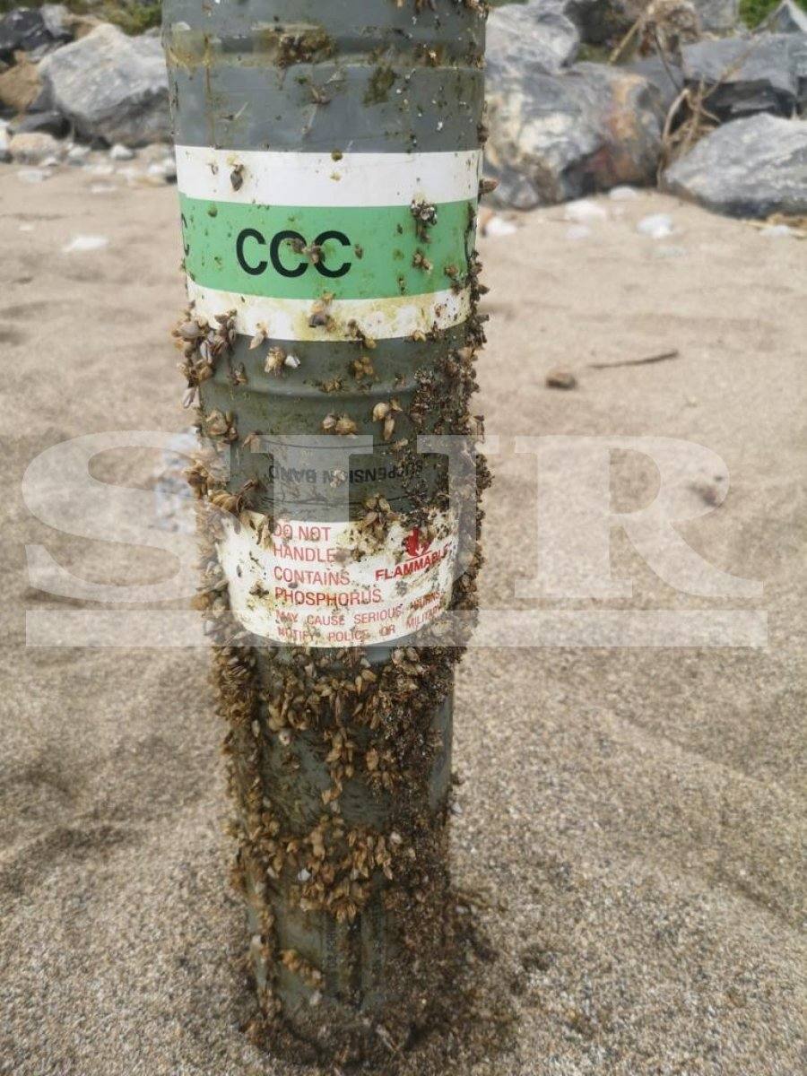 Hallan un artefacto explosivo de la armada americana en una playa de Benalmadena