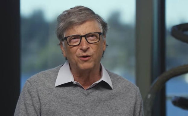 Bill Gates avanza cuándo se podrá viajar de nuevo libremente por el mundo