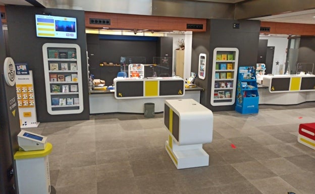 Correos renueva nueve centros de trabajo en Málaga