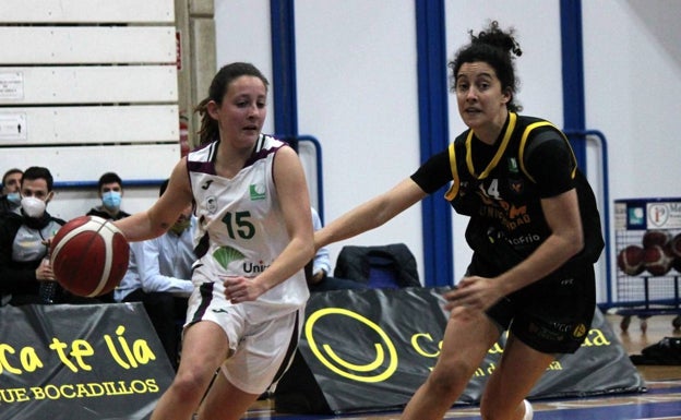 El Unicaja femenino, ridiculizado en Murcia