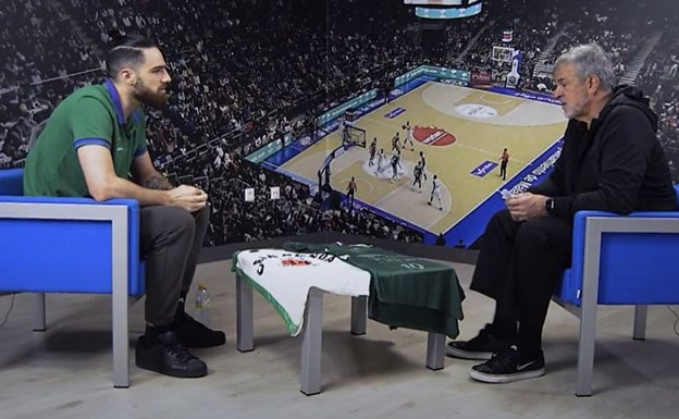 Paco y Francis Alonso, diálogos sobre baloncesto de padre a hijo
