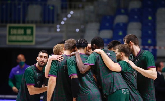 El Unicaja afianza su octava plaza tras la jornada