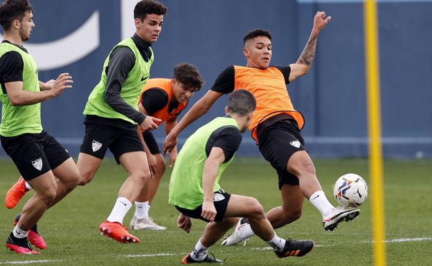 Loren Zuñiga, a «seguir el ejemplo» de otros canteranos como Ismael y Ramón