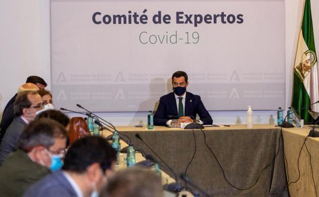 El mensaje de Juanma Moreno antes de anunciar las decisiones del comité de expertos