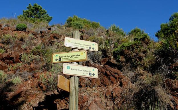 Rescatan y evacuan en helicóptero a un senderista en Tolox