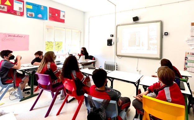 Comienza la X Semana de la Cultura y la Ciencia en el colegio El Pinar con charlas sobre agro y tecnología