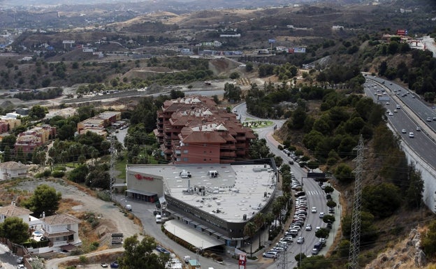 Mudarse de ciudad sin cambiar de casa: Benalmádena recupera los terrenos de Fuengirola