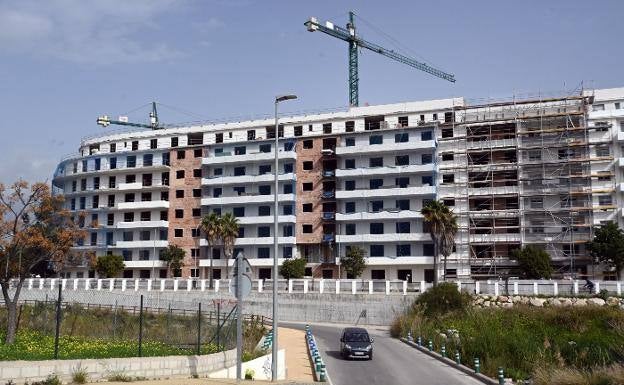 Los extranjeros siguen comprando el 28% de las viviendas que se venden en Málaga pese a la Covid-19