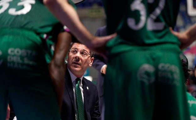 Katsikaris no frena la sangría del Unicaja