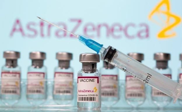 Descubren qué provoca los trombos relacionados con la vacuna AstraZeneca y cómo tratarlos