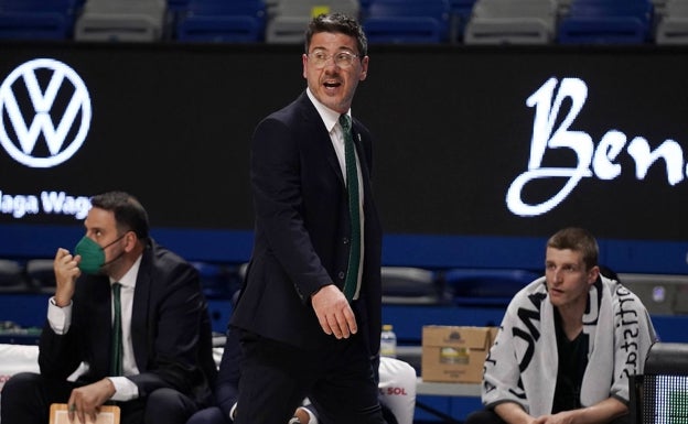 El Unicaja se mantiene en puestos de 'play-off'... sin jugar