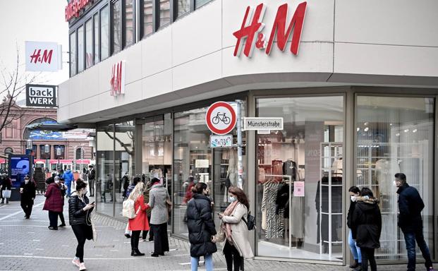 H&M anuncia un ERE para 1.100 empleados en España