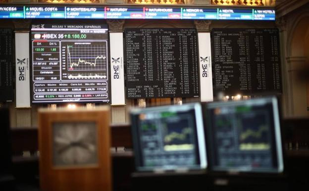 El Ibex aguanta los 8.500 puntos frente a las dudas con las vacunas