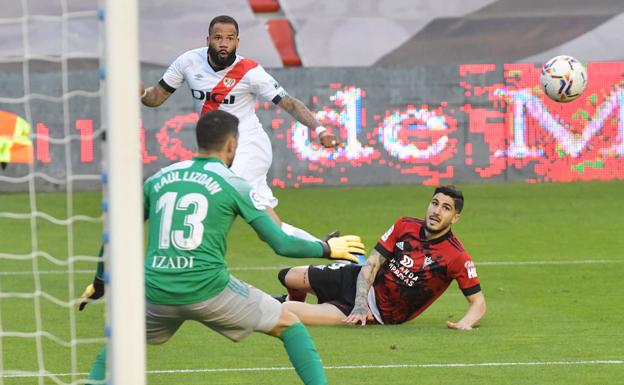 El Rayo pierde contra el Mirandés y el Málaga sigue a siete puntos de la sexta plaza