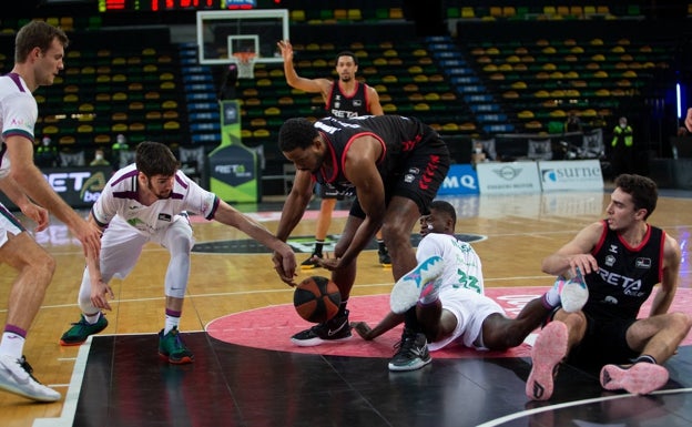 El Unicaja comienza ante el Bilbao un maratón de nueve partidos en un mes