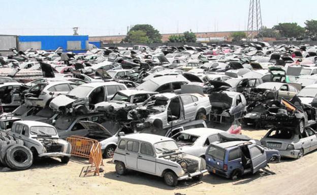 Los coches zombis solo podrán estar un año de baja temporal