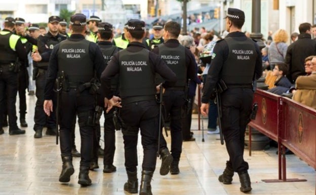 Un uniforme azul total