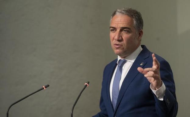 La advertencia de la Junta sobre el retraso en la llegada de vacunas: «Hace a Andalucía un daño brutal»