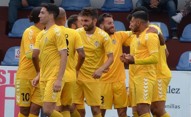 La jornada en Tercera División: Primera opción de ascenso para el Vélez