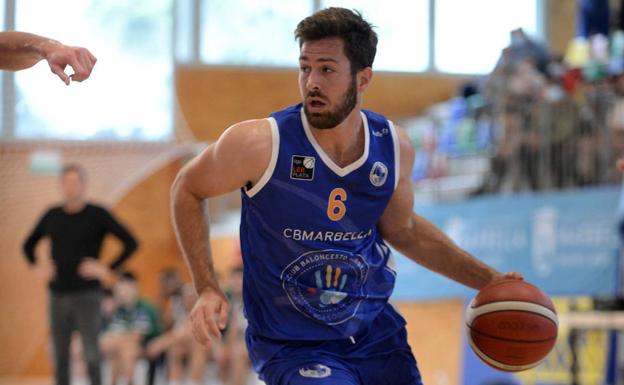 El CB Marbella arrasa