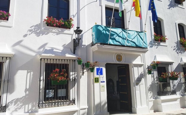 La Casa de las Tejerinas de Estepona acogerá las exposiciones de Anfisa Zinchenko y Cristina Harillo