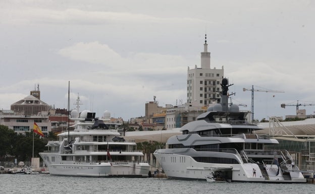 La Málaga de los megayates se abre paso en el Palmeral del Puerto