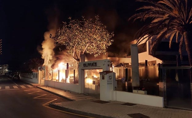 La Guardia Civil investiga un incendio registrado en un restaurante de Mijas