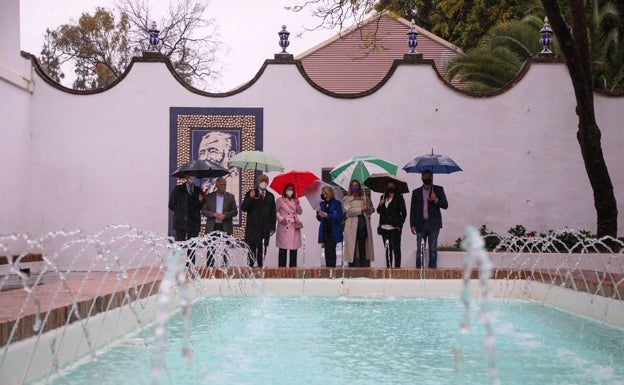 El Ayuntamiento de Málaga restaura una de las fuentes históricas de La Cónsula