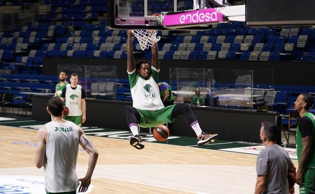 Al Unicaja ya sólo le vale ganar